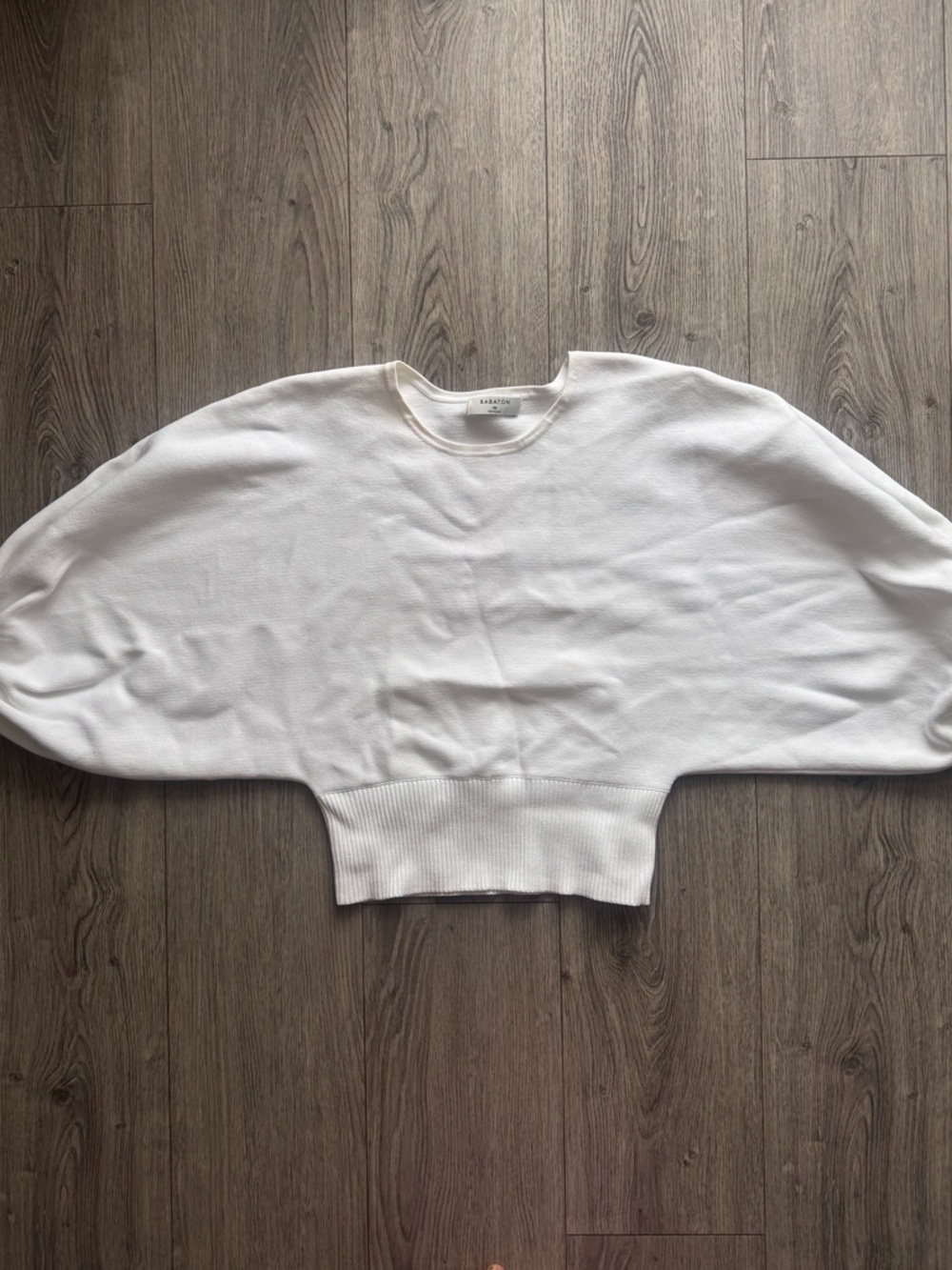 Babaton Cream Crewneck Knit Top size Xs